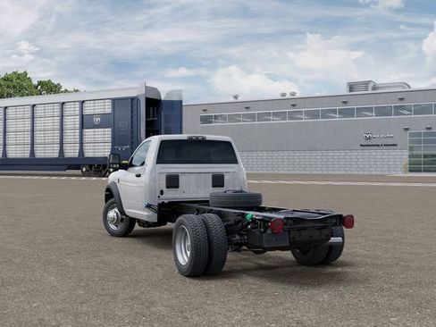 New 2026 RAM 4500 Tradesman w/ Chrome Appearance Group RWD image 3