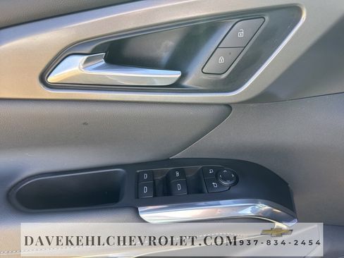 Certified 2025 Chevrolet Traverse LT w/ Midnight/Sport Edition image 10