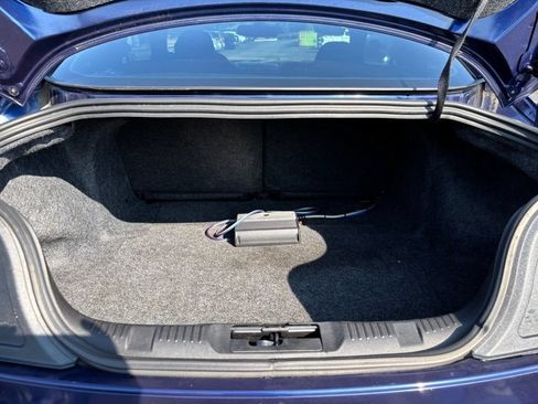 Used 2019 Ford Mustang Coupe RWD image 11