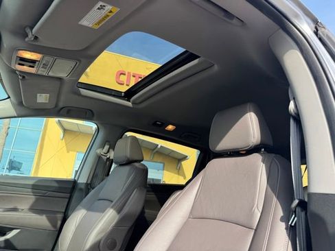 Used 2023 Honda Odyssey EX-L image 18