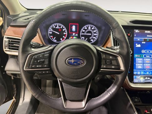 Used 2024 Subaru Outback Touring XT AWD/4WD image 21