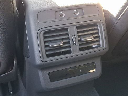 Certified 2025 Audi Q5 Premium Plus image 11