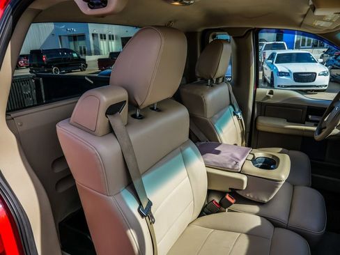 Used 2006 Ford F150 XLT image 15