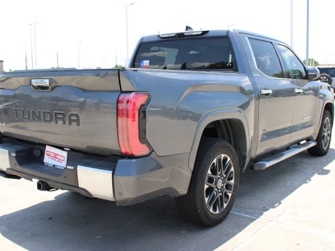 Used 2023 Toyota Tundra Limited AWD/4WD image 10