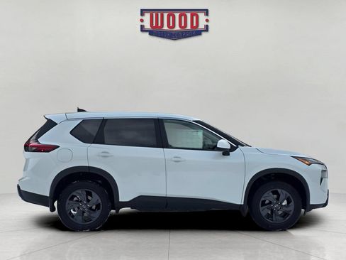 New 2026 Nissan Rogue SV w/ Cold Weather Package AWD/4WD image 2