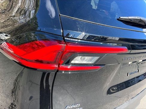 Used 2024 Toyota Grand Highlander AWD image 35
