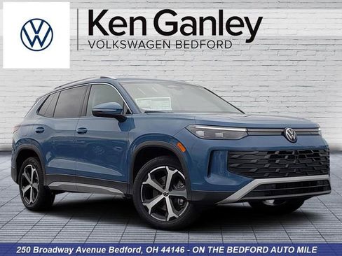 New 2026 Volkswagen Tiguan SE image 1