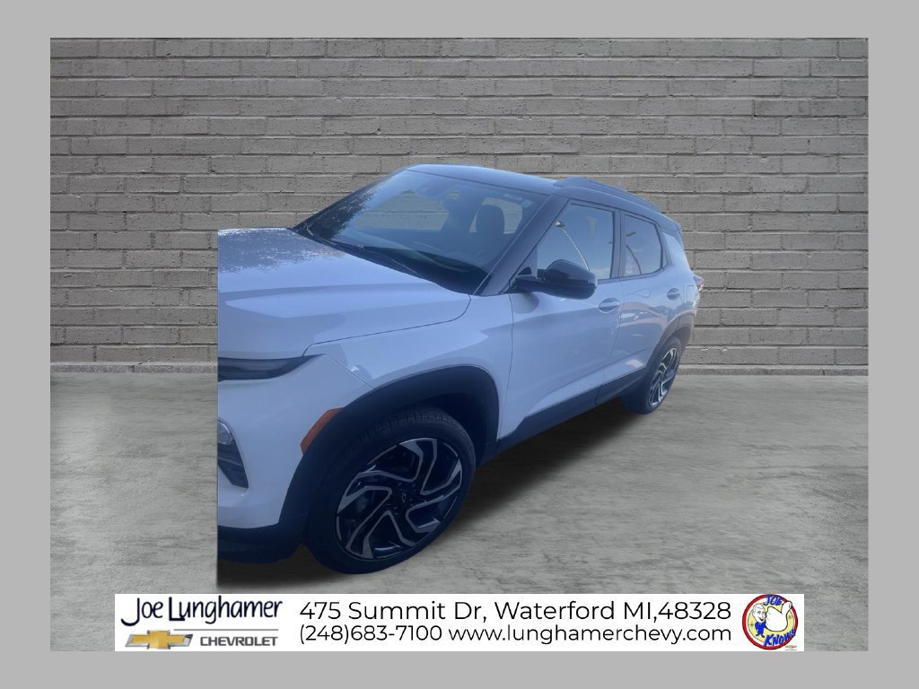 Used 2024 Chevrolet TrailBlazer RS w/ Driver Confidence Package AWD/4WD image 1