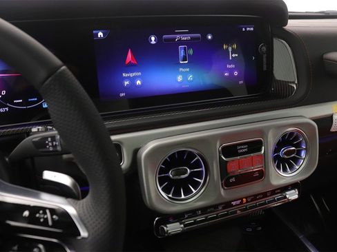 New 2026 Mercedes-Benz G 63 AMG 4MATIC image 11