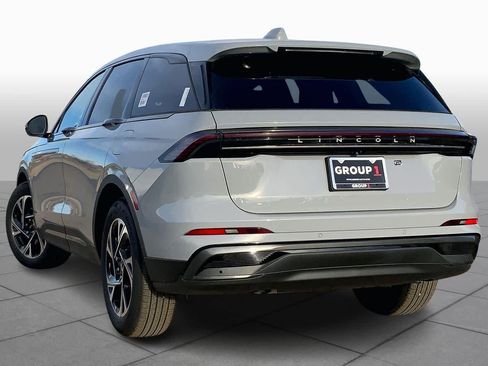 New 2026 Lincoln Nautilus Premier w/ Jet Appearance Package image 12