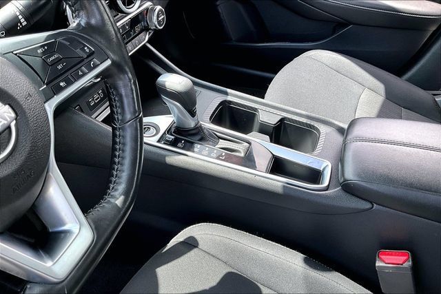 Certified 2025 Nissan Sentra SV w/ All-Weather Package FWD image 17