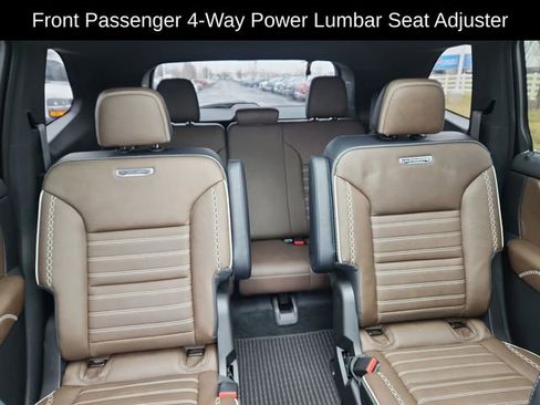 Used 2026 GMC Acadia Denali Ultimate image 29