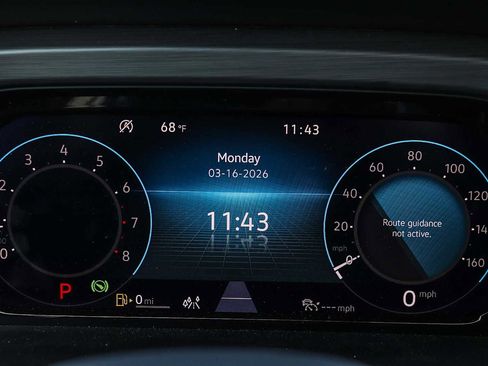 Used 2025 Volkswagen Atlas Cross Sport SE image 21