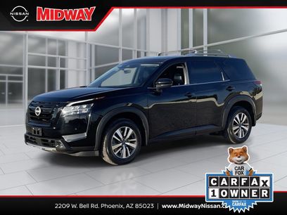 Used 2024 Nissan Pathfinder SL w/ Lighting Package (N92)