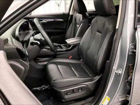 Used 2024 Buick Envision Preferred image 23