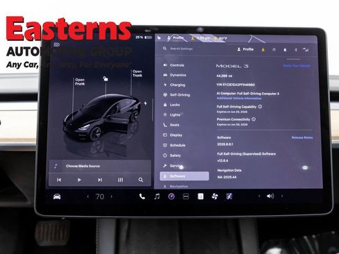Used 2023 Tesla Model 3 Standard Range RWD image 11