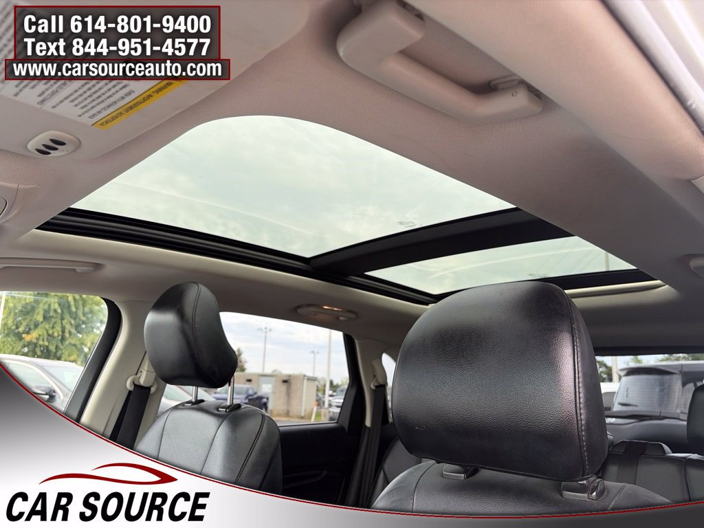 Used 2016 Ford Edge Titanium AWD/4WD image 25