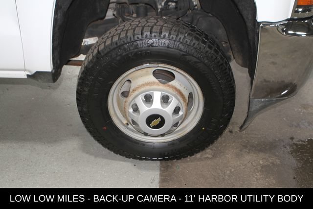 Used 2019 Chevrolet Silverado 3500 W/T w/ WT Convenience Package AWD/4WD image 6