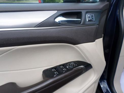 Used 2017 Lincoln MKC Premiere AWD/4WD image 38