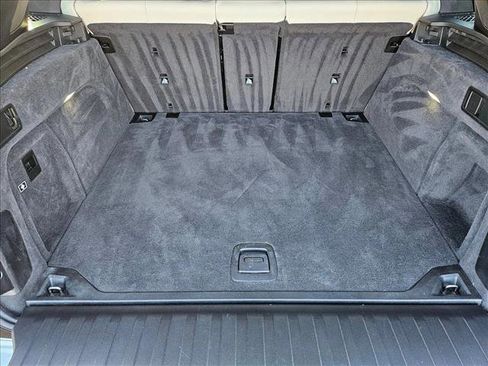 Used 2022 BMW X5 M50i w/ Parking Assistance Package image 6