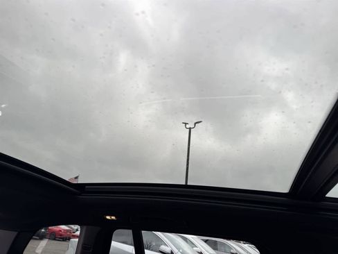 Used 2023 BMW X3 xDrive30i w/ Premium Package image 18