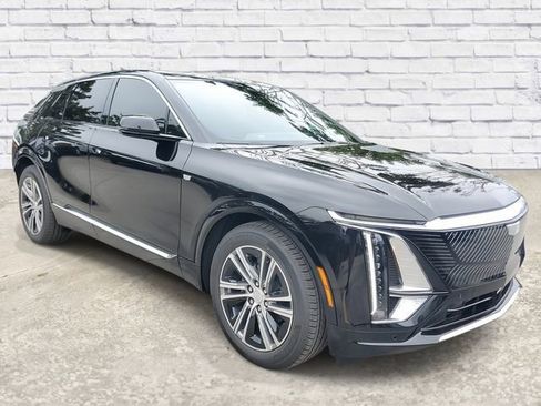 New 2026 Cadillac Lyriq Luxury RWD image 4