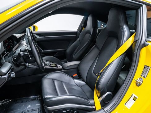 Used 2021 Porsche 911 Carrera S image 5