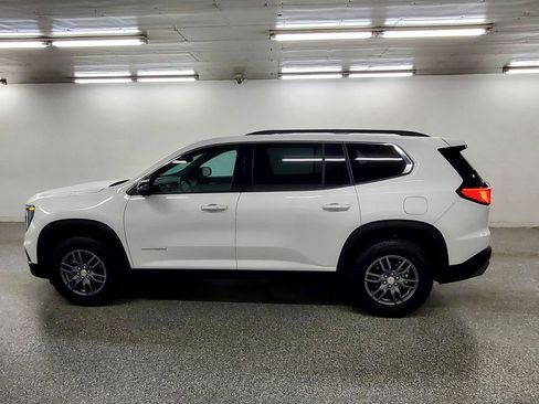 Used 2025 GMC Acadia Elevation FWD image 8