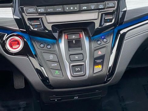 Certified 2023 Honda Odyssey Elite image 21