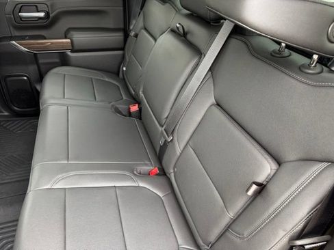 Certified 2021 Chevrolet Silverado 1500 LT Trail Boss w/ Convenience Package II AWD/4WD image 8