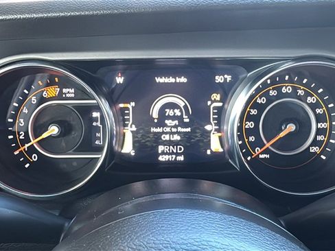 Used 2021 Jeep Wrangler Unlimited Sport image 16