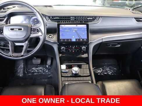 Used 2021 Jeep Grand Cherokee L Overland w/ Advanced Protech Group III AWD/4WD image 17