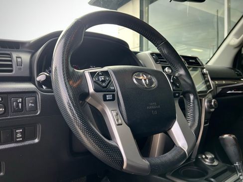 Used 2018 Toyota 4Runner Limited image 75
