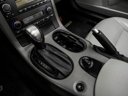 Used 2007 Chevrolet Corvette Convertible RWD image 24