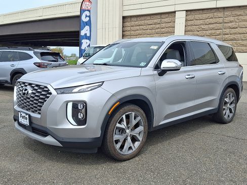 Used 2022 Hyundai Palisade SEL w/ 8P Bench Seat Package AWD/4WD image 1