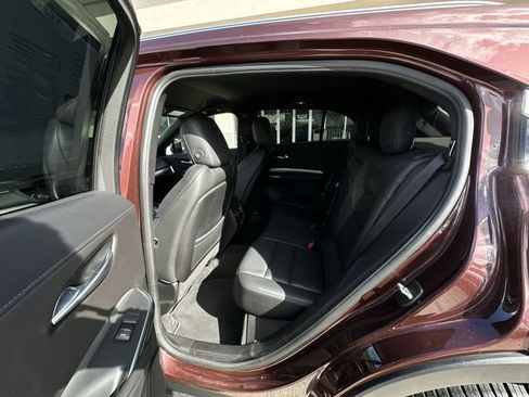 Certified 2023 Cadillac XT4 Premium Luxury image 29