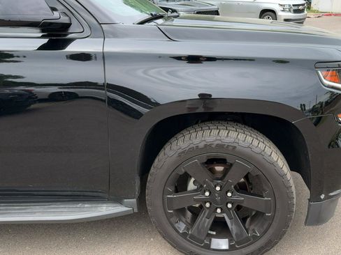 Used 2017 Chevrolet Tahoe LT w/ Luxury Package AWD/4WD image 11