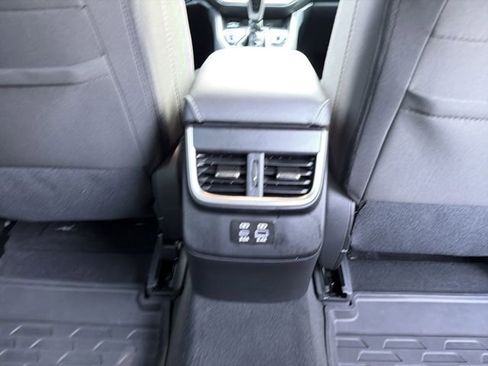 Certified 2025 Subaru Outback Premium AWD/4WD image 27