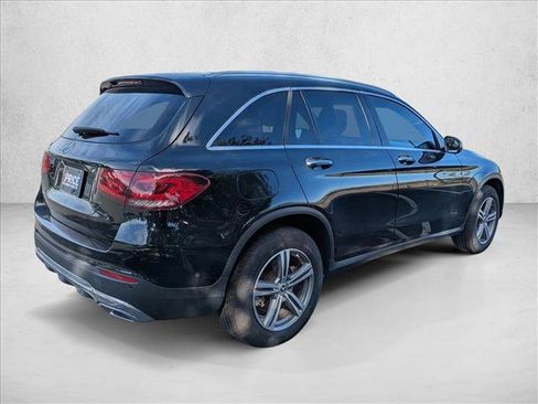 Used 2021 Mercedes-Benz GLC 300 image 5