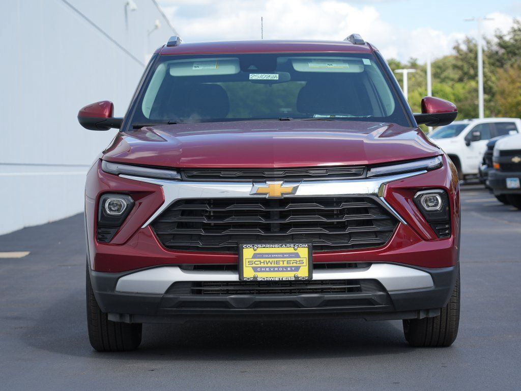 Certified 2024 Chevrolet TrailBlazer LT w/ Driver Confidence Package FWD image 8