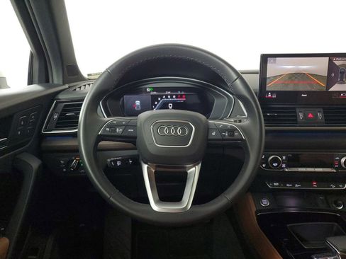 Used 2025 Audi Q5 2.0T Premium Plus image 16