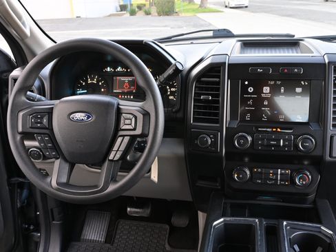 Used 2019 Ford F150 XL w/ Equipment Group 101A Mid RWD image 15