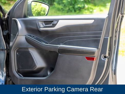 Used 2022 Ford Escape SE w/ Cold Weather Package AWD/4WD image 21