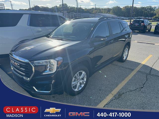 Used 2024 GMC Terrain SLE w/ Driver Convenience Package AWD/4WD image 1
