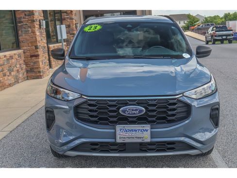 Used 2023 Ford Escape ST-Line w/ Tech Pack #1 AWD/4WD image 8