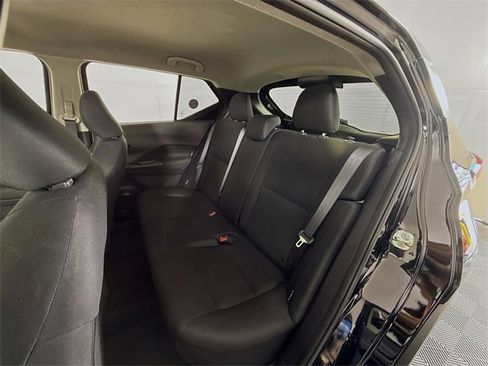 Certified 2025 Nissan Kicks Play S image 8