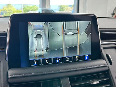 Used 2022 Chevrolet Tahoe LT w/ LT Signature Plus Package image 22