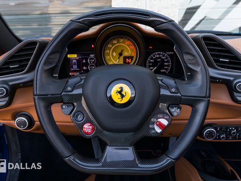 Used 2019 Ferrari 488 Spider image 25
