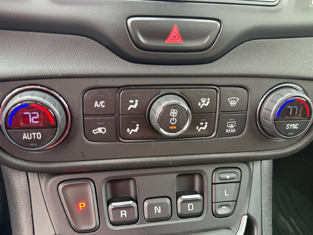 Used 2019 GMC Terrain SLE w/ Driver Convenience Package AWD/4WD image 27