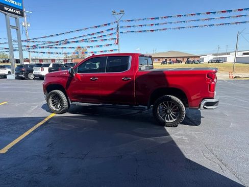 Used 2021 Chevrolet Silverado 1500 LTZ w/ LTZ Premium Package AWD/4WD image 8